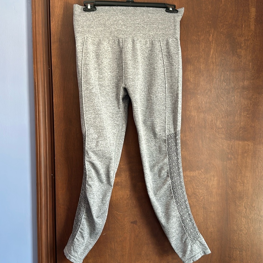 Fabletics leggings